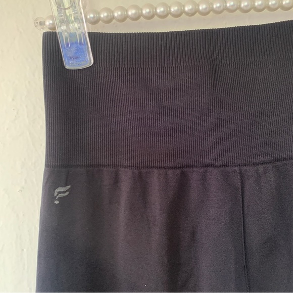 Fabletics High Waist Seamless Leggings - Picture 4 of 6